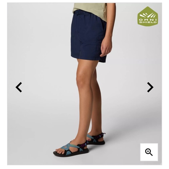 Columbia Blue Cargo Shorts with Elastic Waistband - Picture 3 of 12